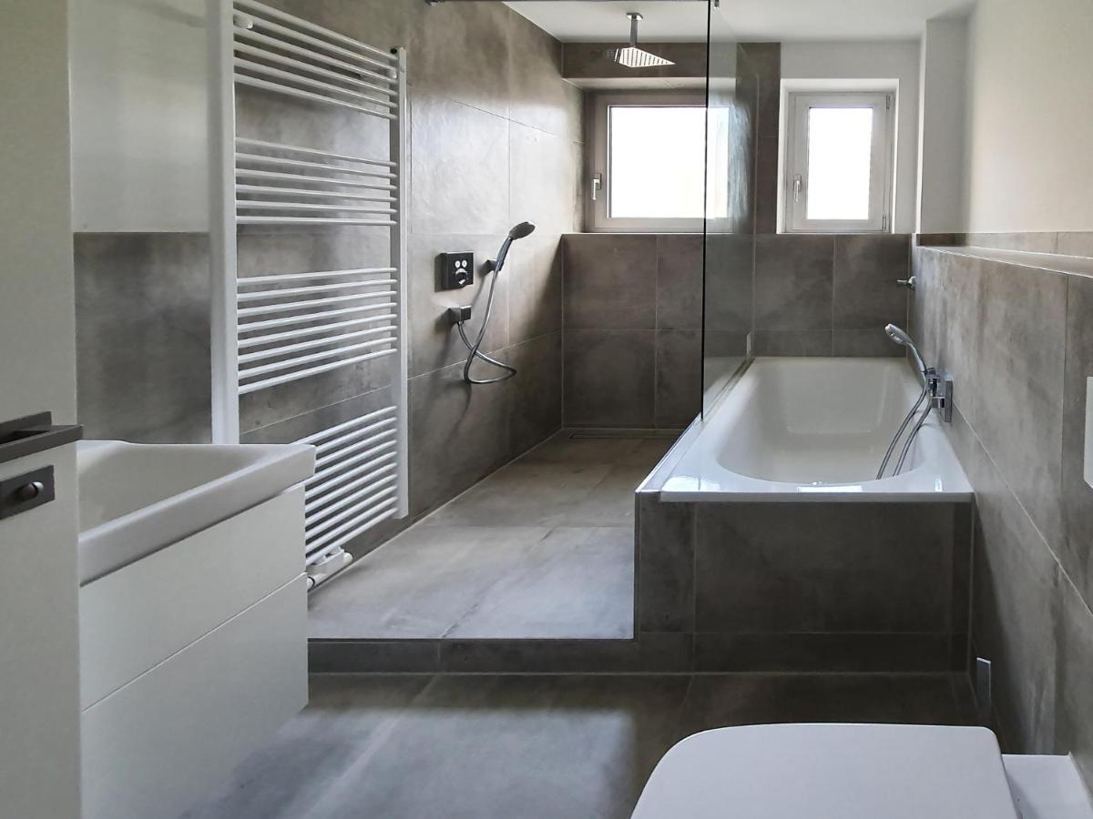 Graf-Adolflux Apartment ดุสเซลดอร์ฟ ภายนอก รูปภาพ