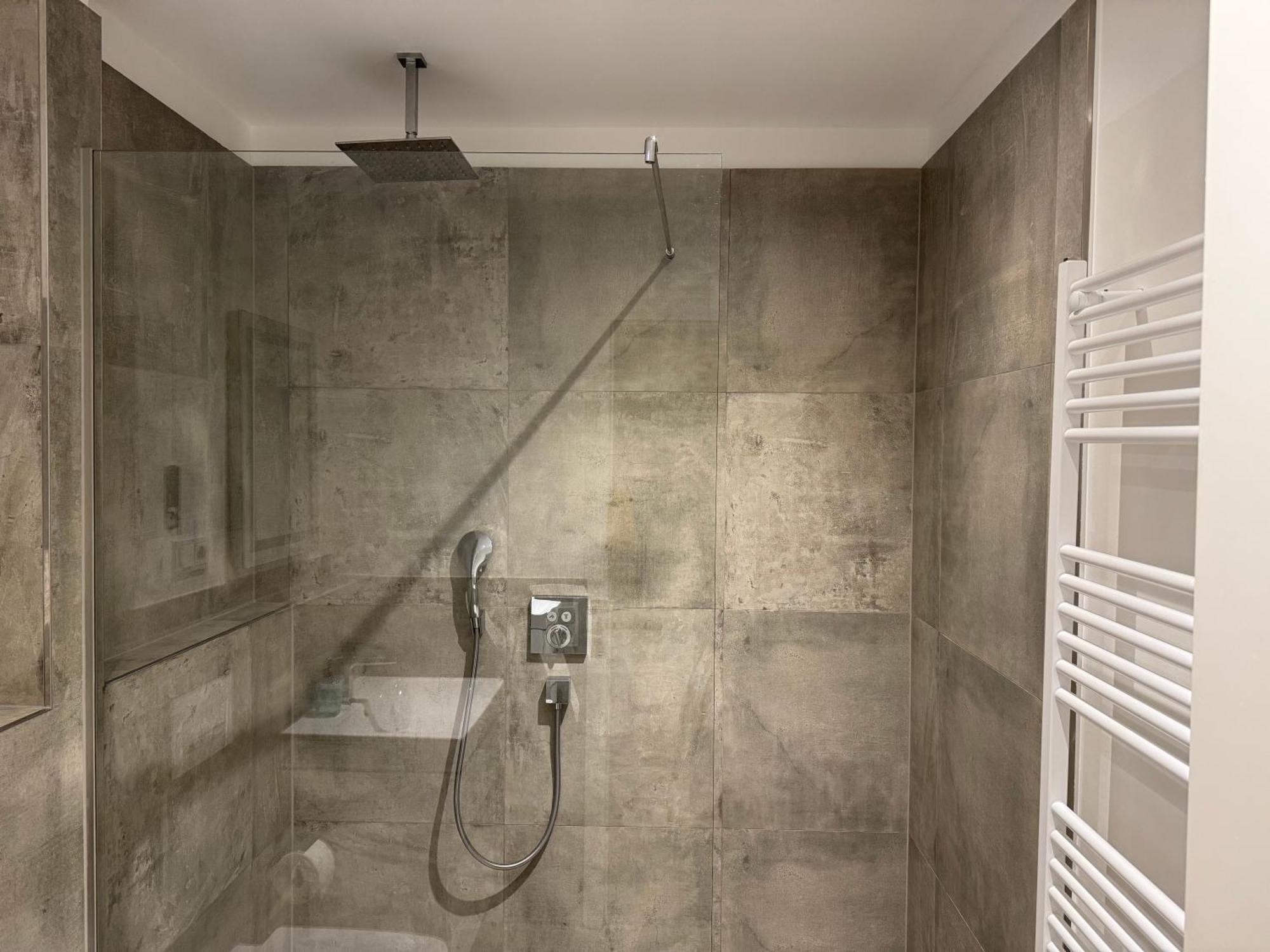Graf-Adolflux Apartment ดุสเซลดอร์ฟ ภายนอก รูปภาพ