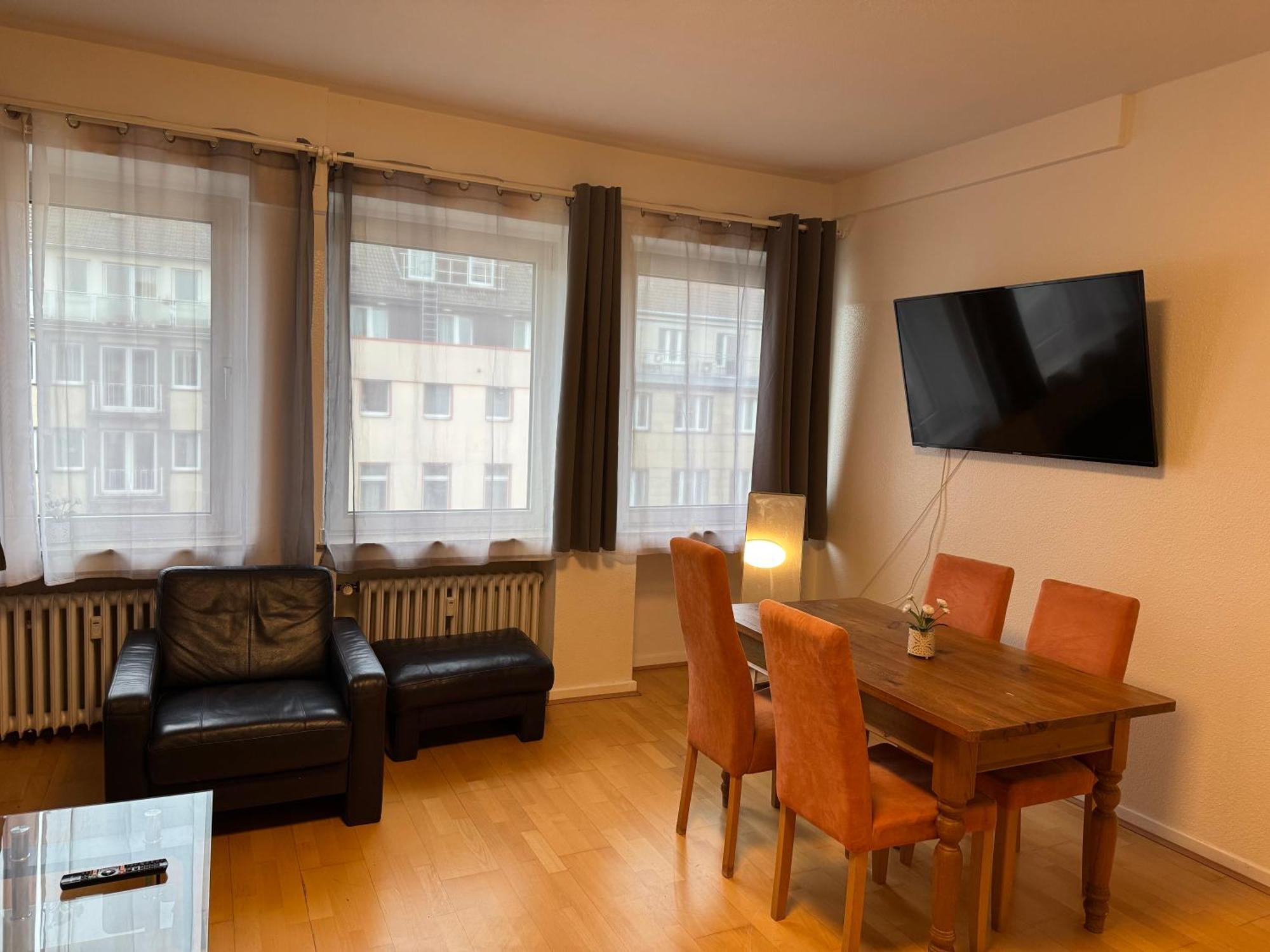 Graf-Adolflux Apartment ดุสเซลดอร์ฟ ภายนอก รูปภาพ