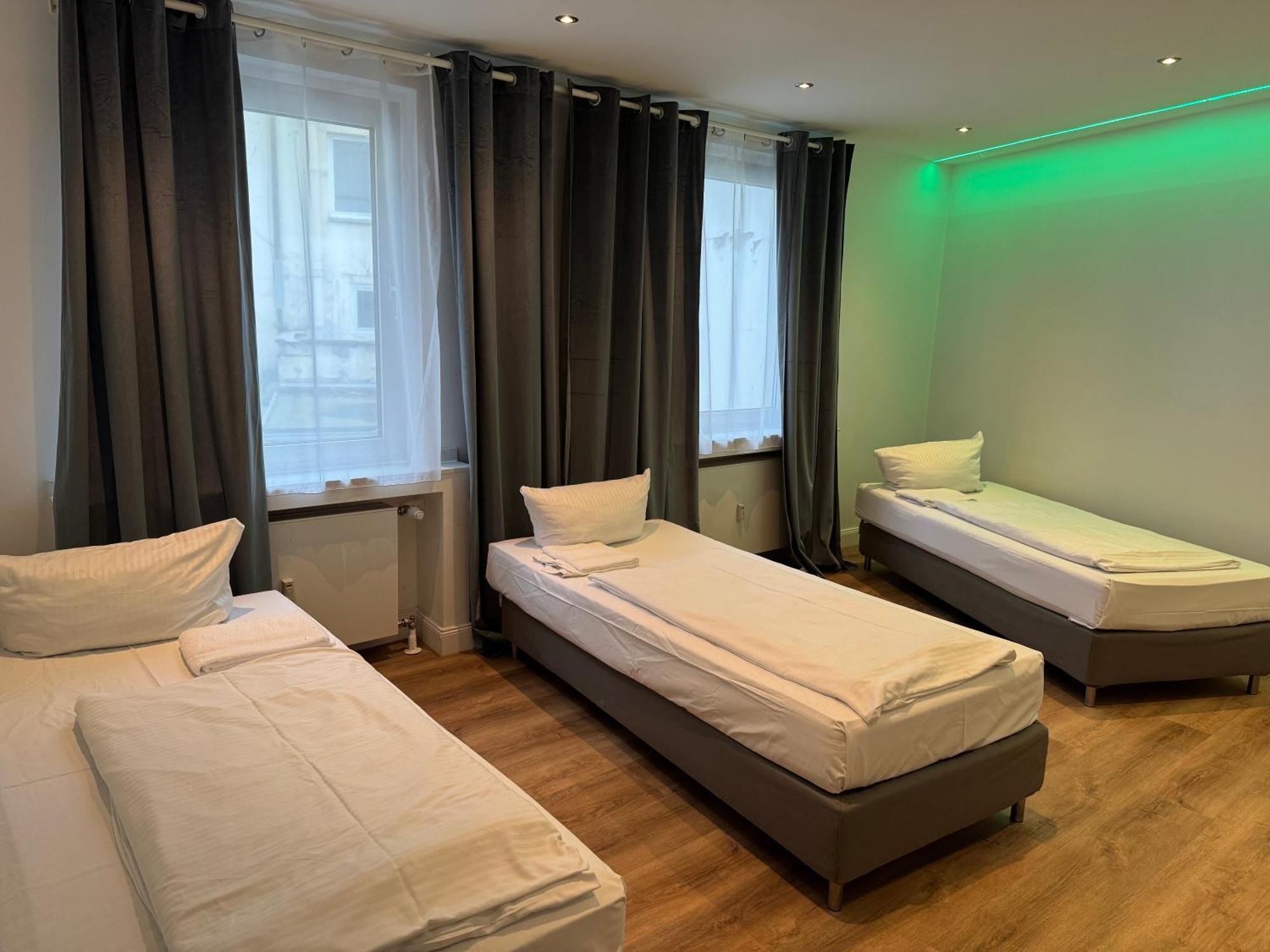 Graf-Adolflux Apartment ดุสเซลดอร์ฟ ภายนอก รูปภาพ